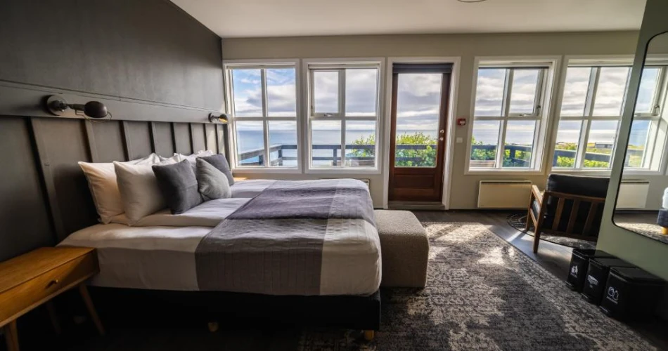 Melini Hotel Suites Protaras: A Stylish Seaside Escape